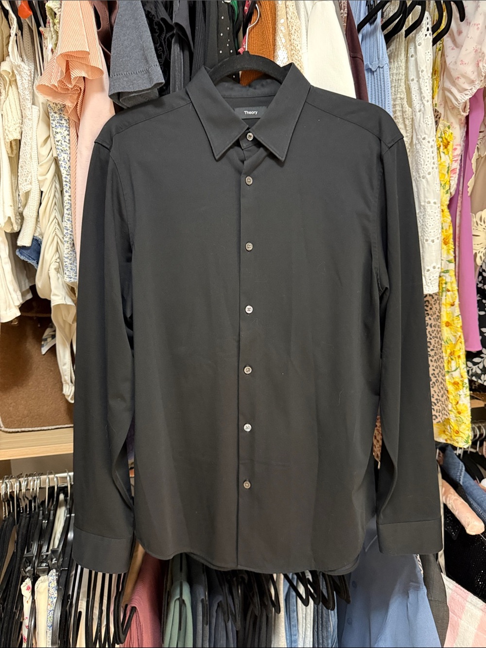 Men’s Theory long sleeve button down size Large